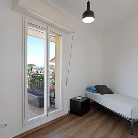 La Casa Del Riccio Daire Arona Dış mekan fotoğraf